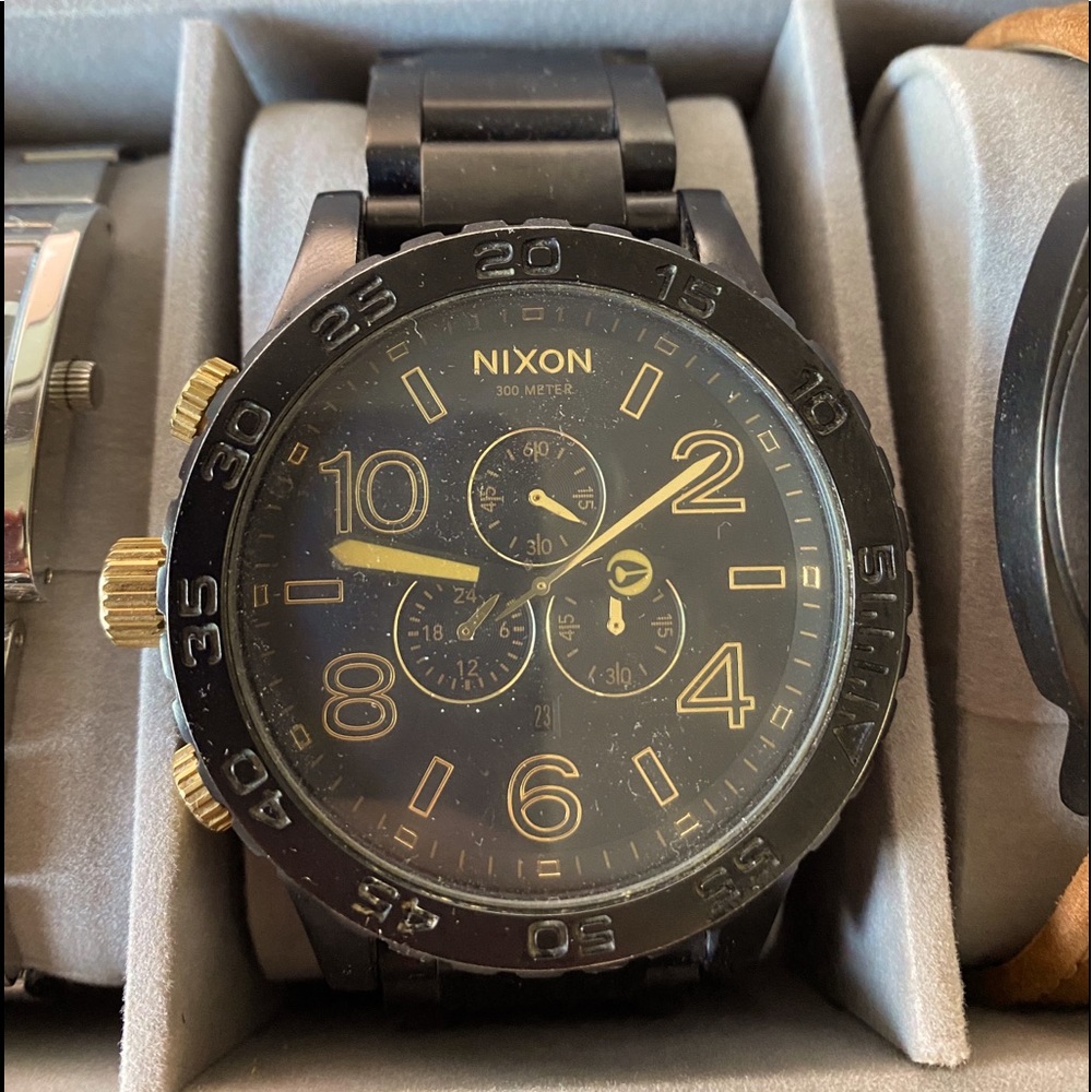 Nixon 51-30 Chronograph Black/Gold